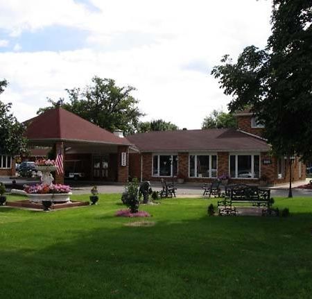Ivy Rose Motor Inn Windsor Eksteriør bilde